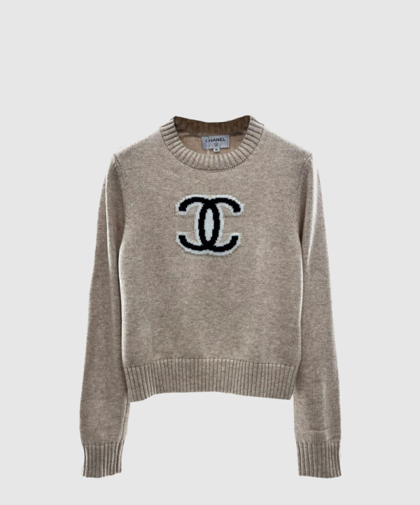 샤넬 로고 니트 상의