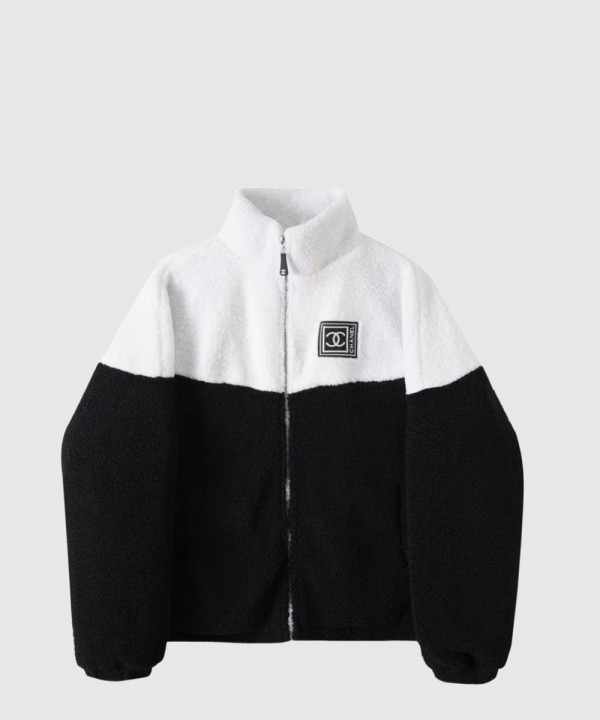 샤넬 로고 쇼트 코트