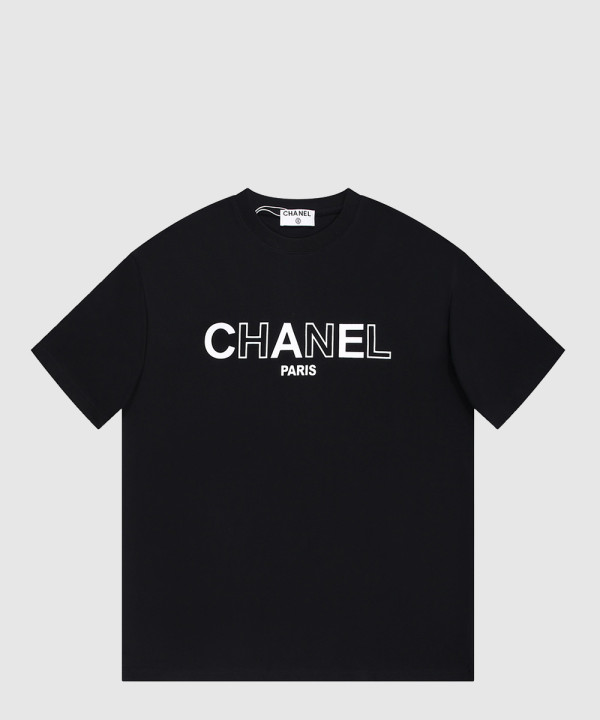 샤넬 로고 프린트 반팔
