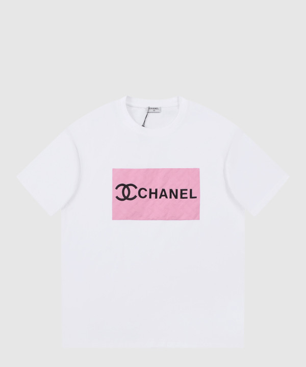샤넬 로고 프린트 반팔