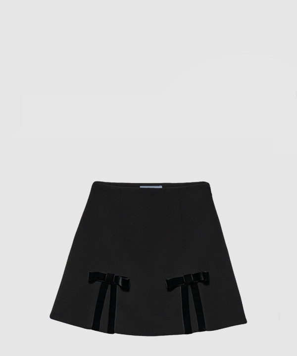 프라다 미니스커트