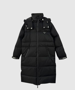 프라다 로고 코트