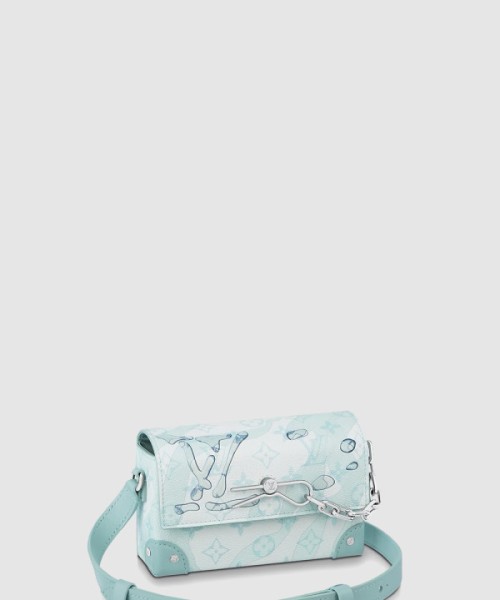 루이비통 레더 모노그램 크로스백 M22637