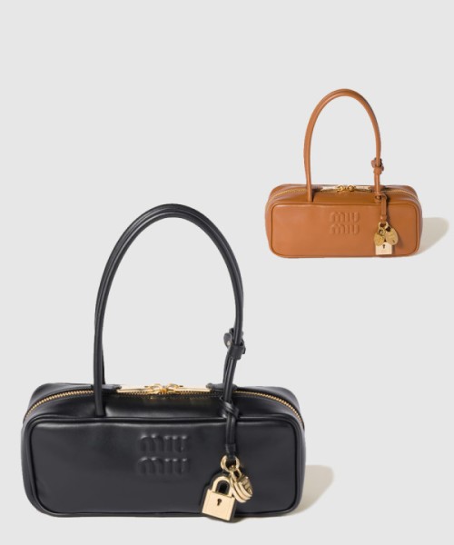 미우미우 가죽 보백 5BB173