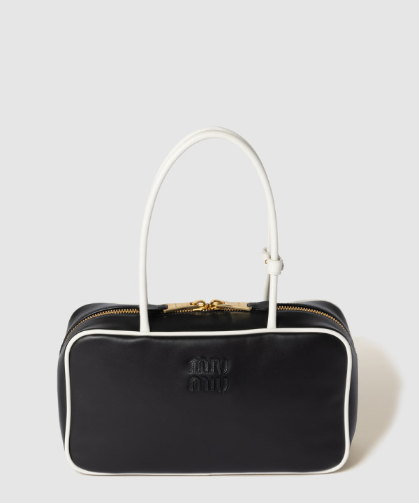 미우미우 가죽 보백 5BB172
