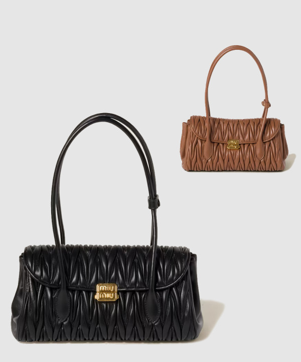 미우미우 마테라쎄 나파 가죽 숄더백 5BD265