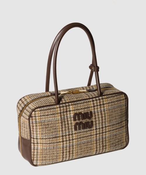 미우미우 타탄 탑 토트백 5BB163