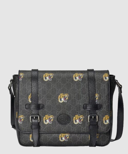 구찌 GG 수프림 메신저백 658542