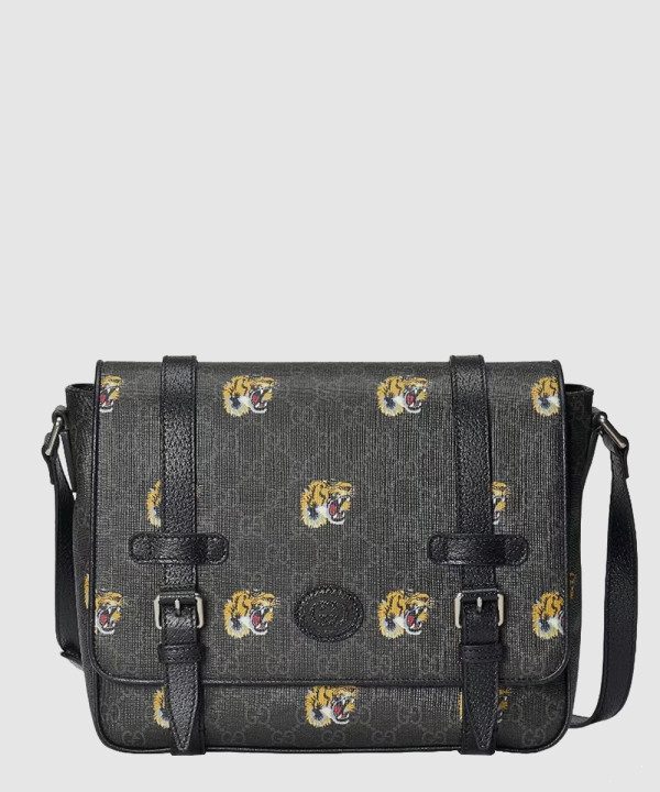 구찌 GG 수프림 메신저백 658542