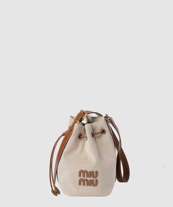 미우미우 캔버스 및 가죽 버킷 미듐백 5BE090