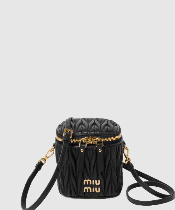 미우미우 마테라쎄 나파 가죽 마이크로 백 5NR018