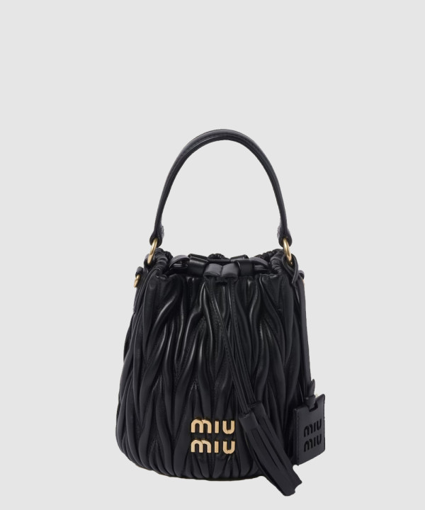 미우미우 마테라쎄 나파 가죽 버킷백 5BE085
