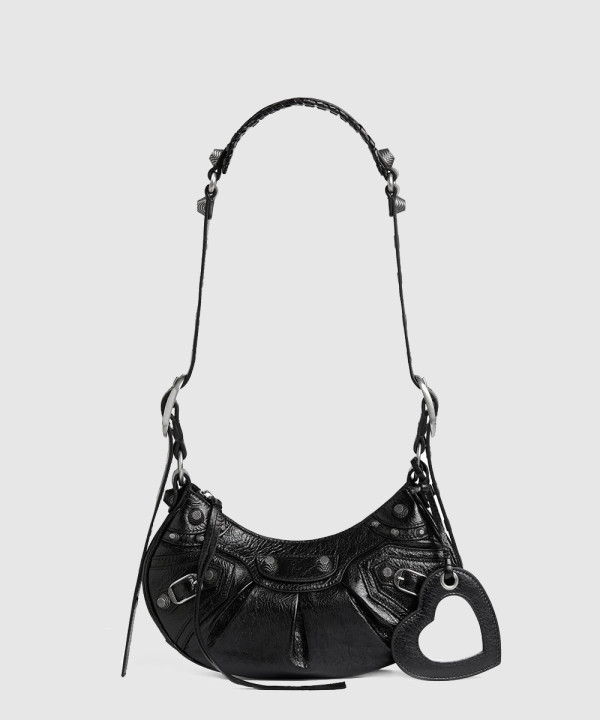 발렌시아가 버클 숄더백 671309