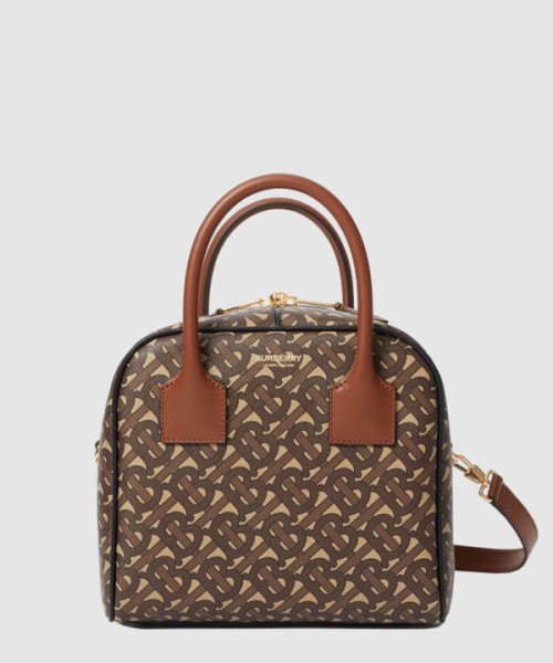 버버리 큐브 볼링백 8019357