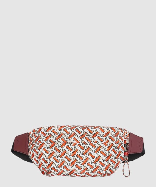 버버리 BT 힙색 8010744