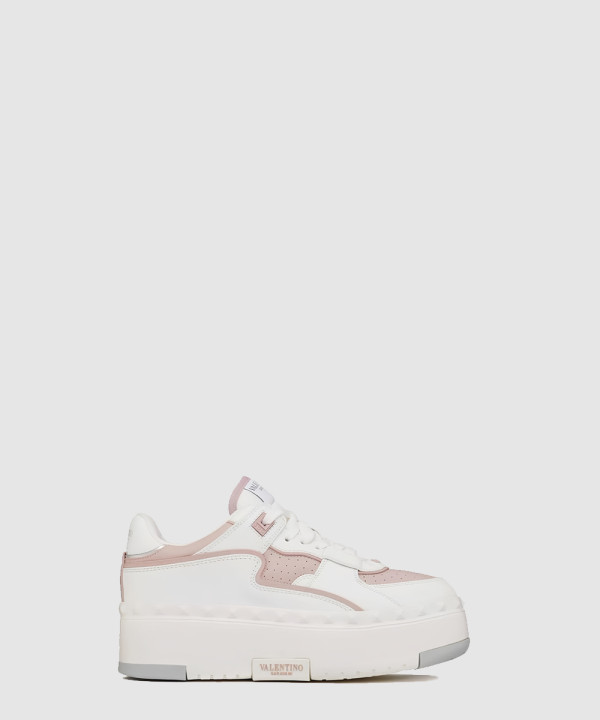 발렌티노 스니커즈 4W2S0I