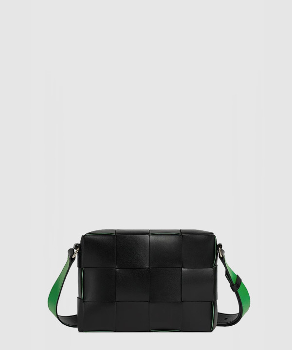 보테가베네타 카세트 카메라 백 730027