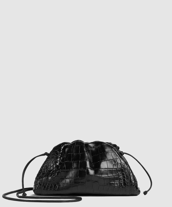 보테가베네타 미니 파우치 585852