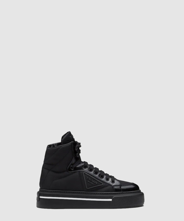 프라다 스니커즈 1T642M