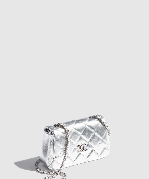 샤넬 체인 달린 미니백 AP4593