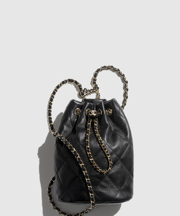 샤넬 백팩 AS4810