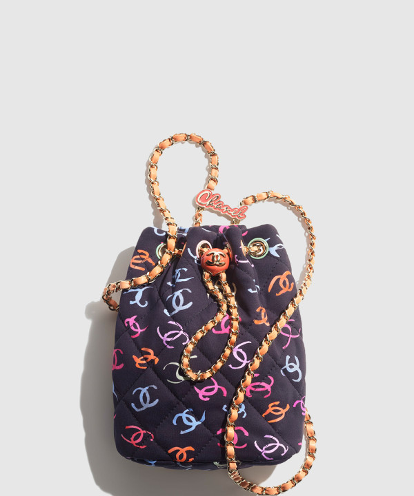 샤넬 백팩 AS4810