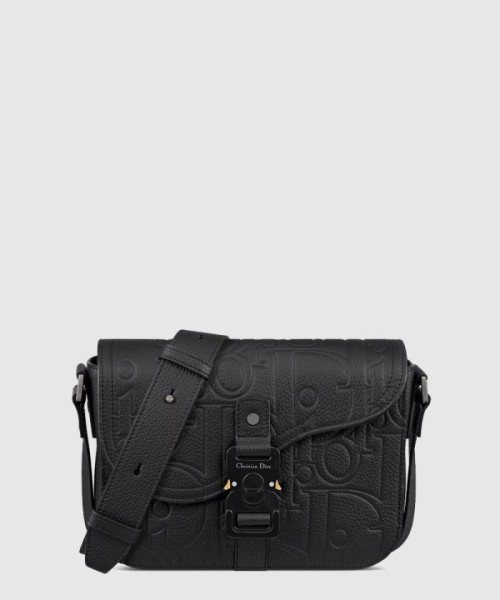 디올 Saddle 스몰 플랩 스트랩백 1ADPO