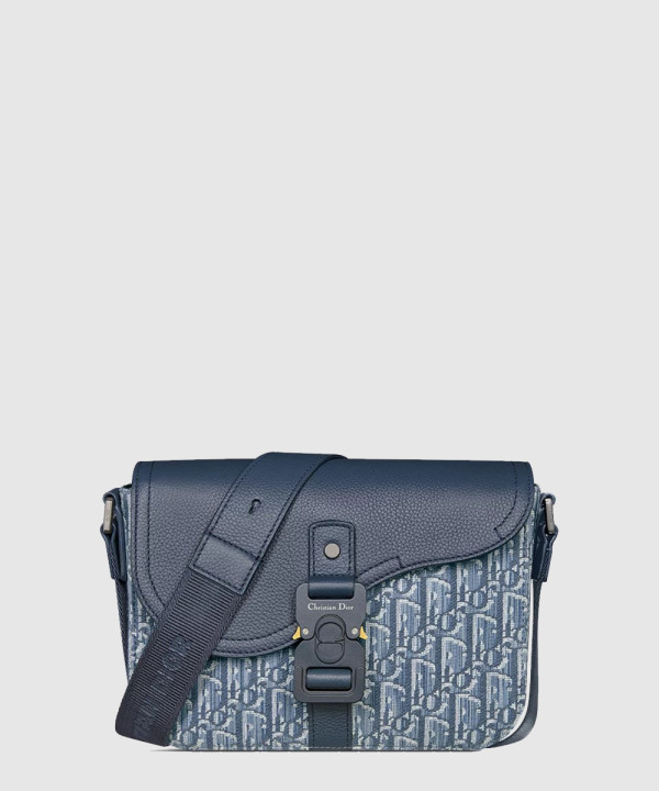 디올 Saddle 스몰 플랩 스트랩백 1ADPO