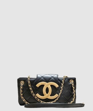 샤넬 바게트백 AS4611