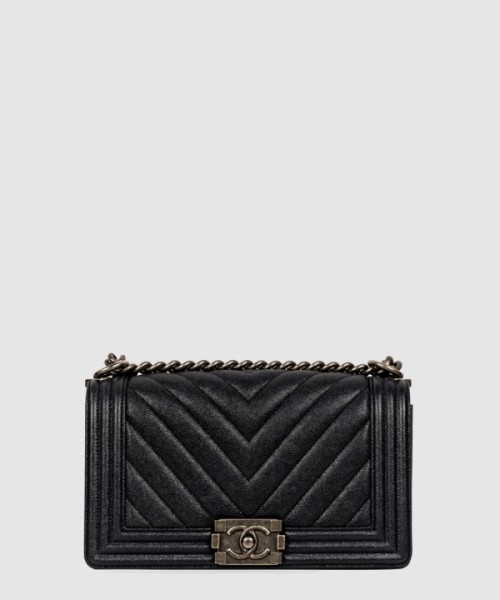 샤넬 쉐브론 보이백 캐비어 미듐 A67086