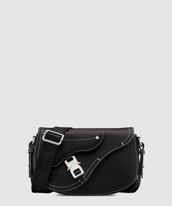 디올 새들 크로스백 1ADPO