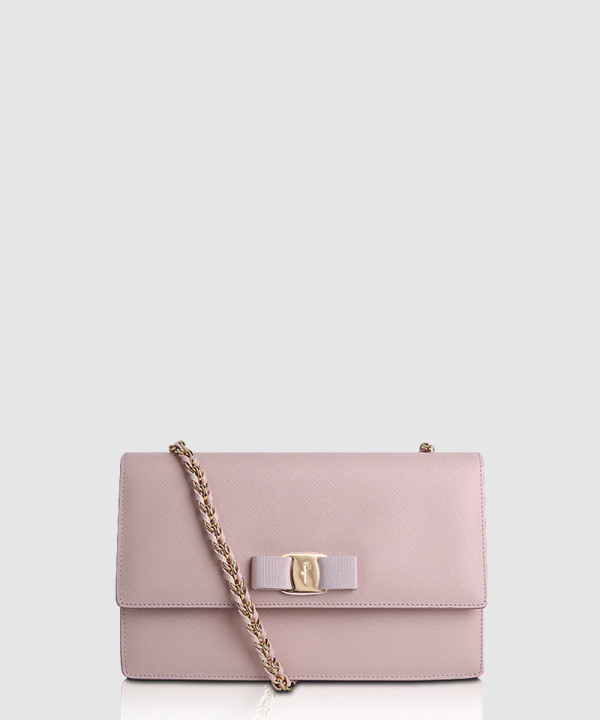 페레가모 바라 지니백 미듐 21E480