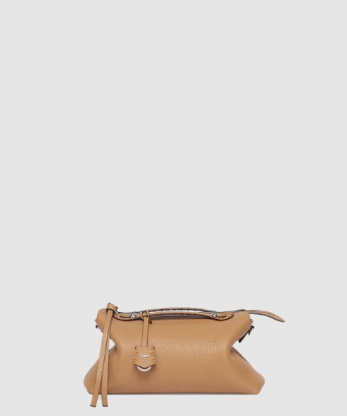 펜디 바이 더 웨이 셀러리아 라지 8BL156