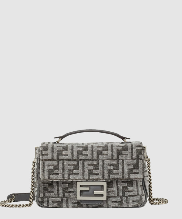 펜디 바게트 체인 미디 8BR793