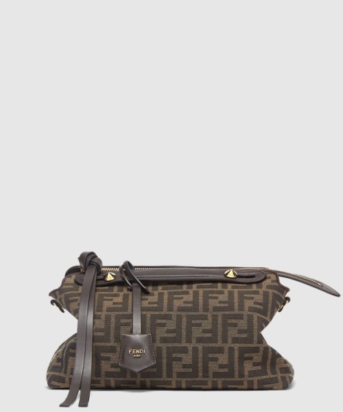 펜디 바이 더 웨이 소프트 미디엄 8BL155