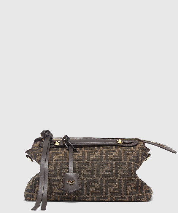 펜디 바이 더 웨이 소프트 미디엄 8BL155