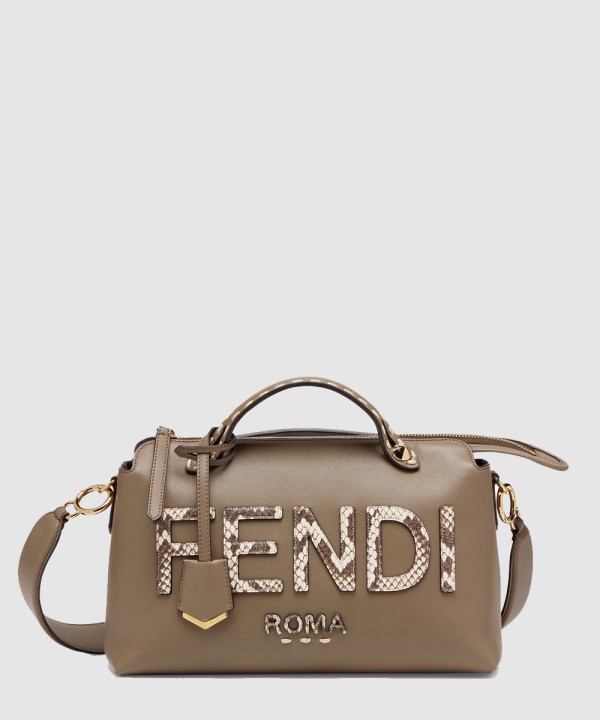 펜디 바이 더 웨이 미듐 8BL146