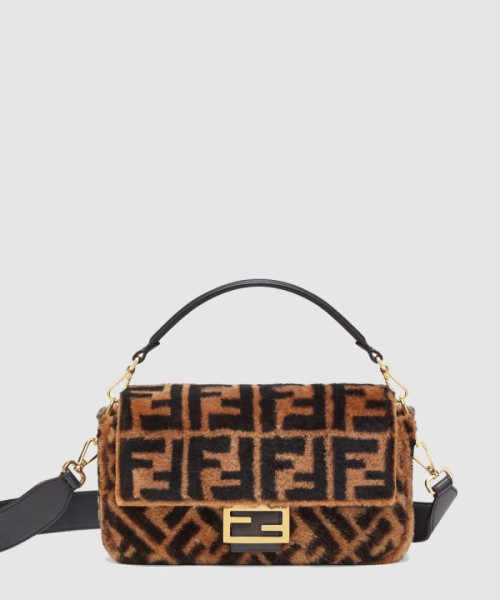 펜디 바게트백 미듐 8BR600