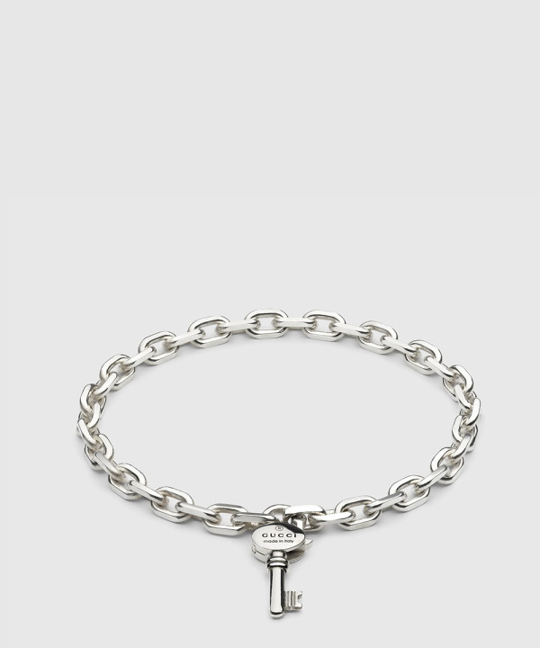 구찌 키가 달린 트레이드마크 체인 팔찌 796345
