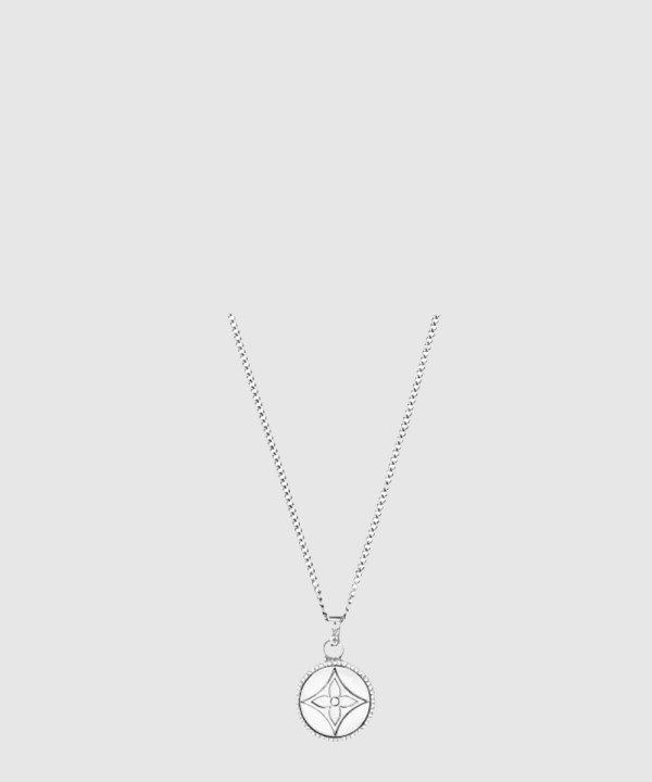 루이비통 트위스티드 플라워 펜던트 목걸이 M00916