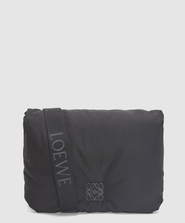 로에베 퍼퍼 고야 메신저 - 나일론