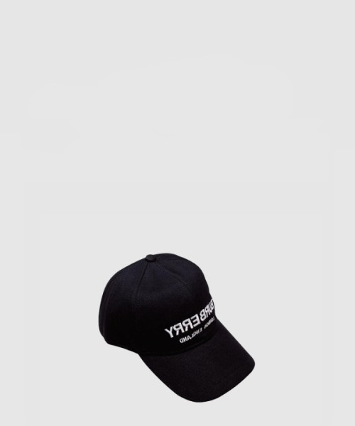 버버리 베이스볼 캡 8067114