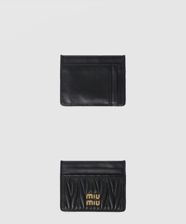 미우미우 마테라쎄 나파 가죽 카드 홀더 5MC076