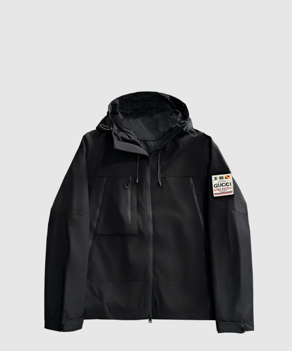 구찌 로고 집업 자켓