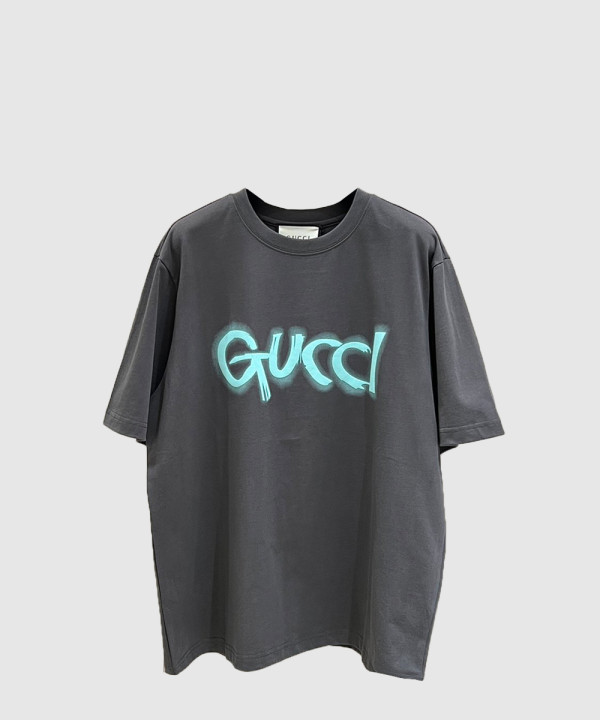 구찌 로고 프린트 반팔