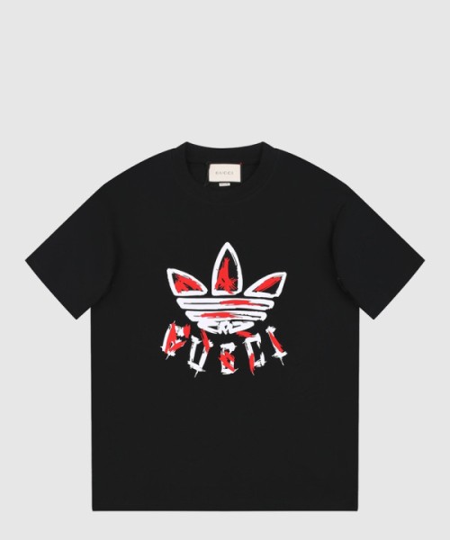 구찌 로고 프린트 반팔