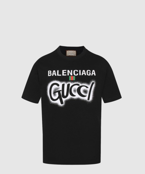 구찌 로고 프린트 반팔