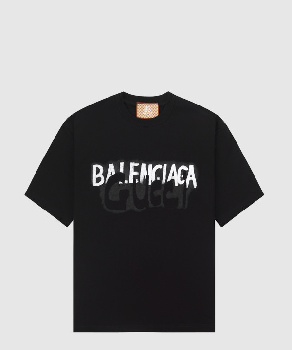 구찌 로고 프린트 반팔