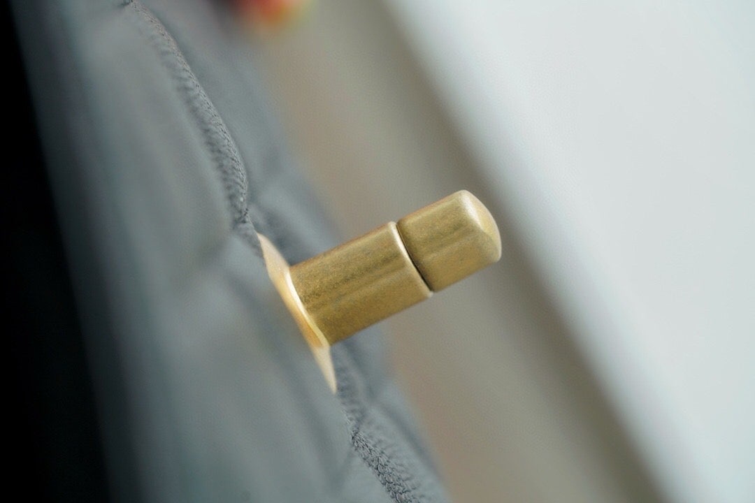 90000249_d14.jpg