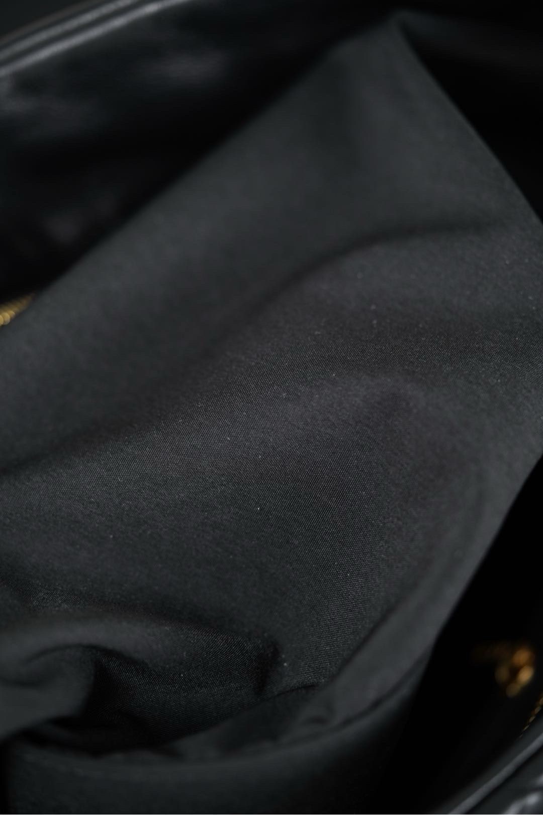 90000900_d30.jpg